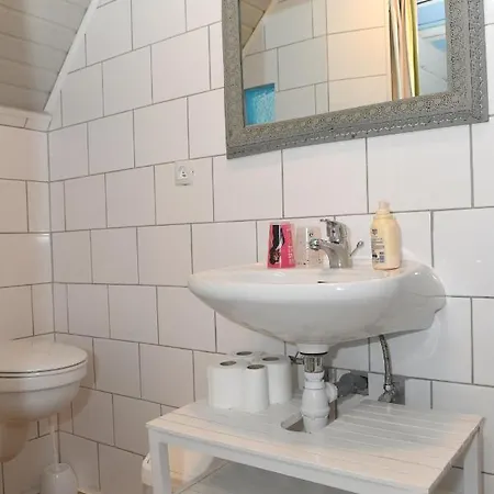 D'hotes Chez Caroline Кольмар