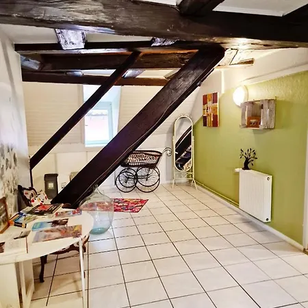 D'hotes Chez Caroline Oda ve Kahvaltı 3*