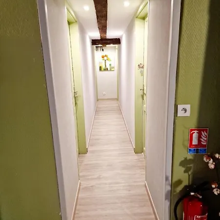 D'hotes Chez Caroline Frühstückspension 3*