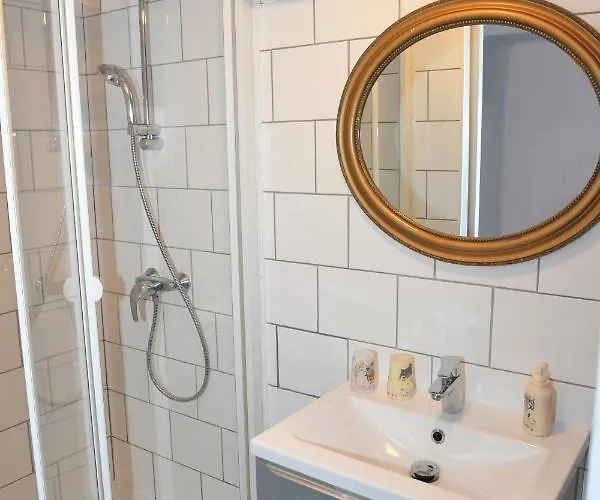 Chez Caroline Dans Un Havre De Verdure Et De Calme