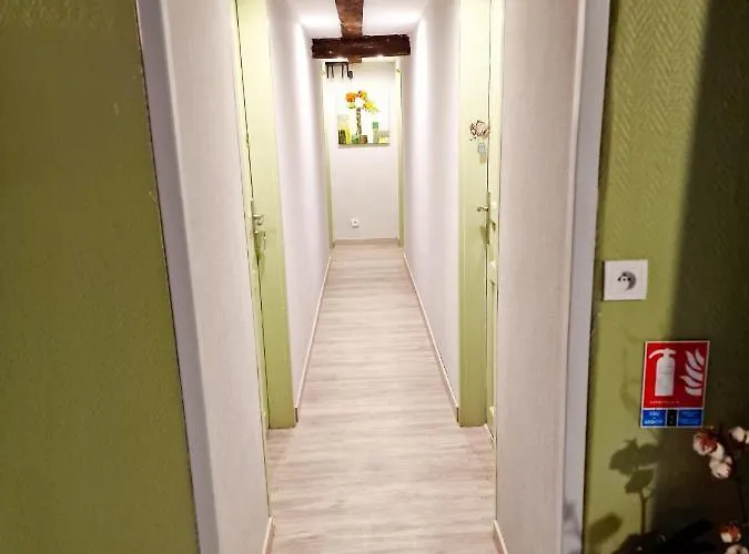 D'hotes Chez Caroline לינה וארוחת בוקר 3*